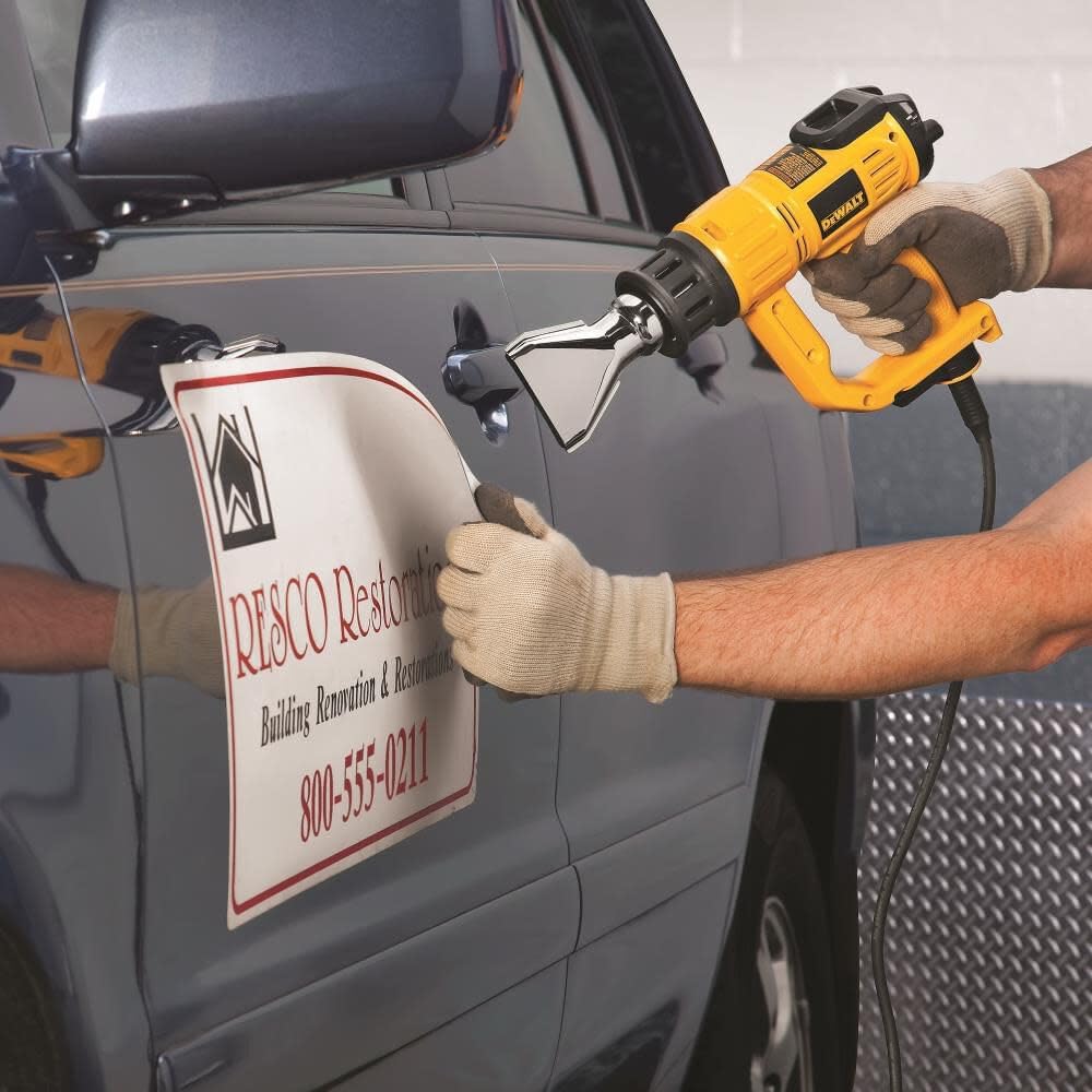 Súng nhiệt DEWALT có màn hình LCD và hộp cứng/bộ phụ kiện (D26960K), màu vàng