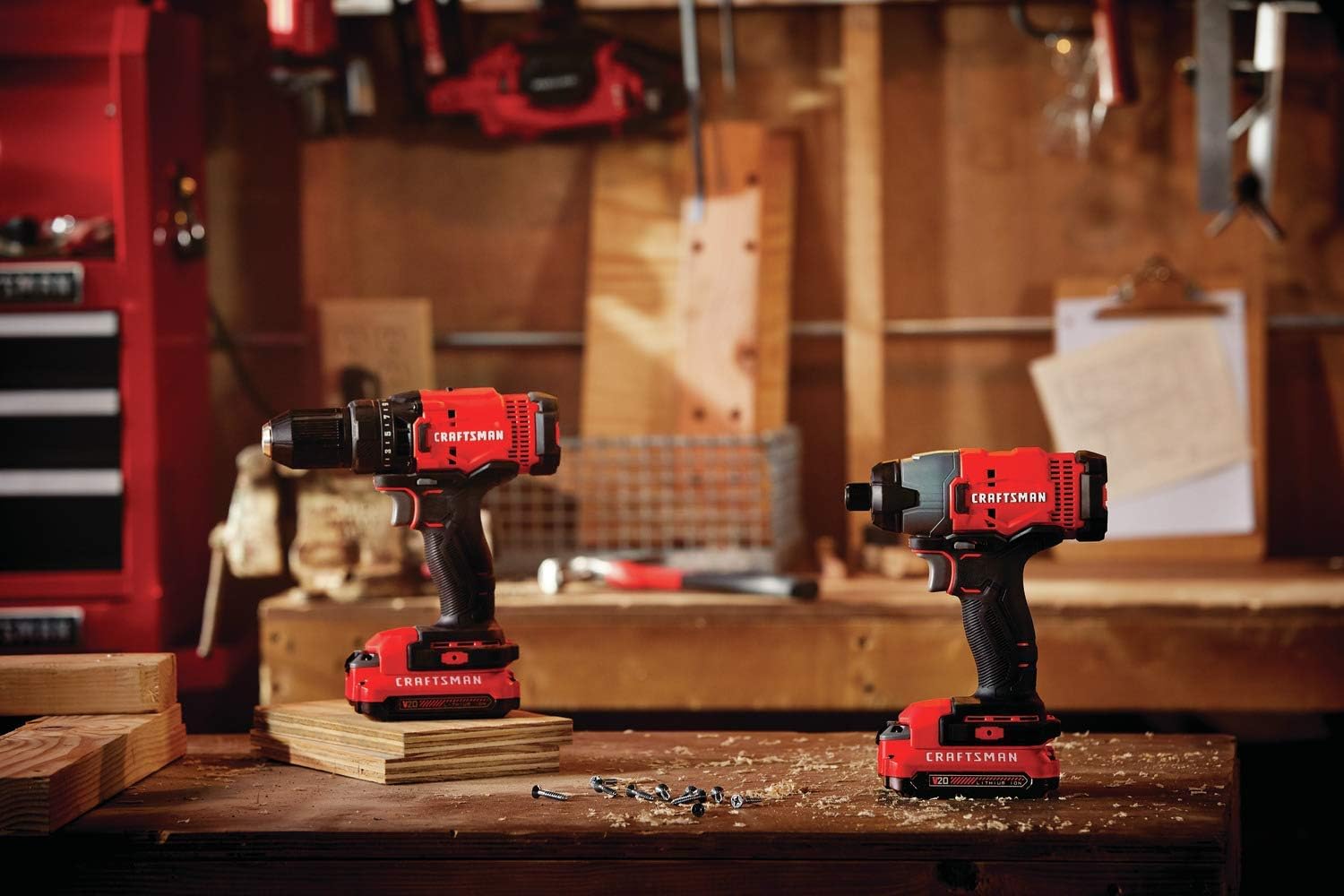 Máy khoan không dây và máy khoan động lực CRAFTSMAN V20 MAX, Bộ dụng cụ điện kết hợp với 2 pin và bộ sạc (CMCK200C2AM)
